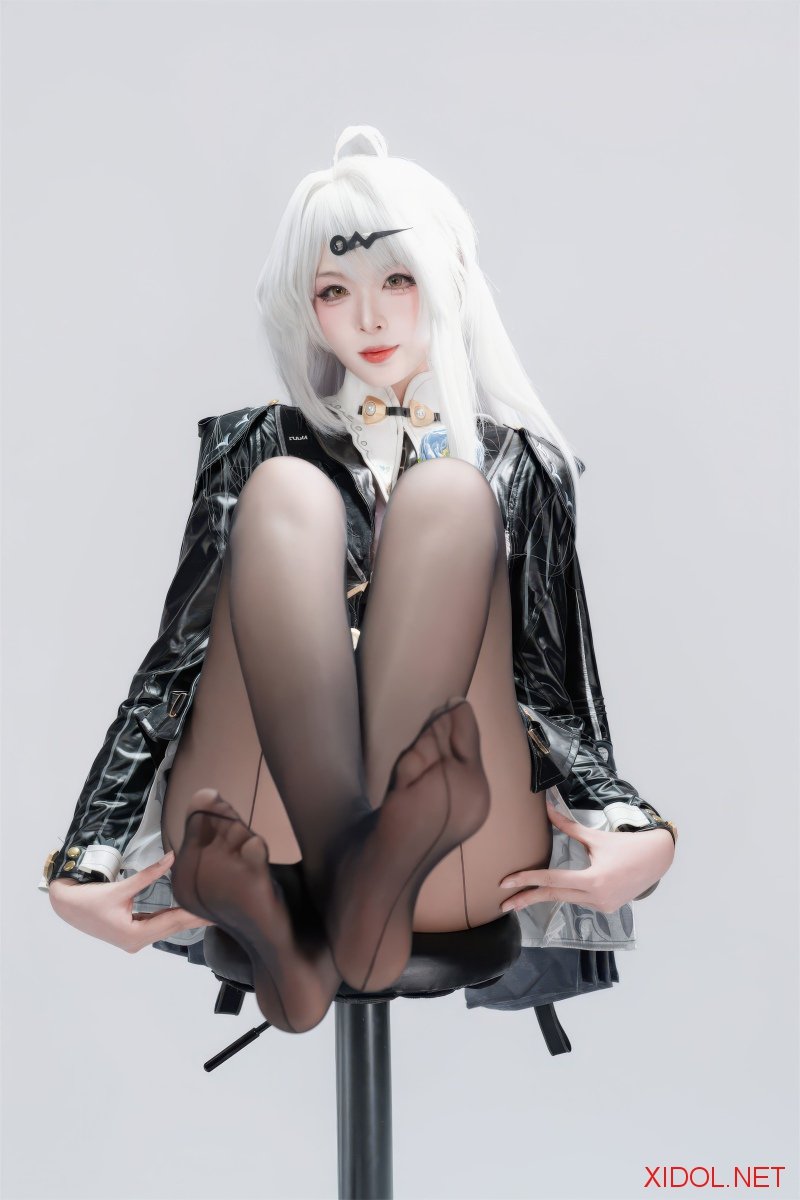 [Cosplay] 轩萧学姐 绝区零 仪玄 墨形影踪OL [100P-319MB]