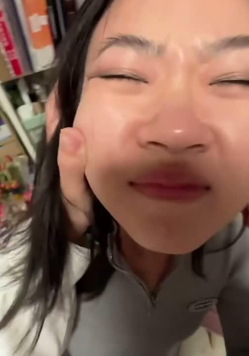 公司美女前臺_趙靜姝_生日當天與炮友偷情_露臉口交舌浪狂卷_被炮友調教的眼神迷離