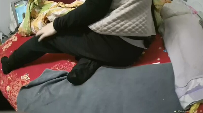 與母纏綿 大神術後重生回歸 感覺操老媽更舒服 騷話超刺激壞蛋兒子 使勁操媽媽好爽[MP4/271MB]