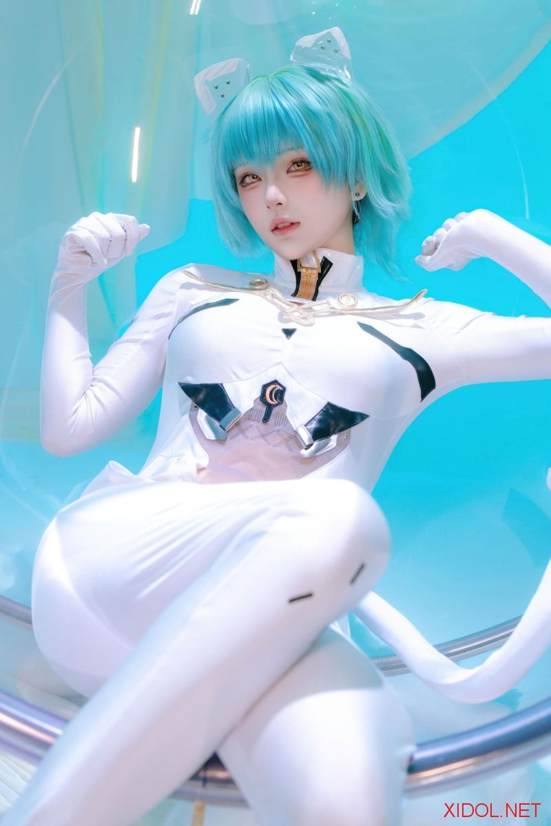 [Cosplay] 屿鱼 碧蓝航线 纳希莫夫·海军上将 [45P-287MB]