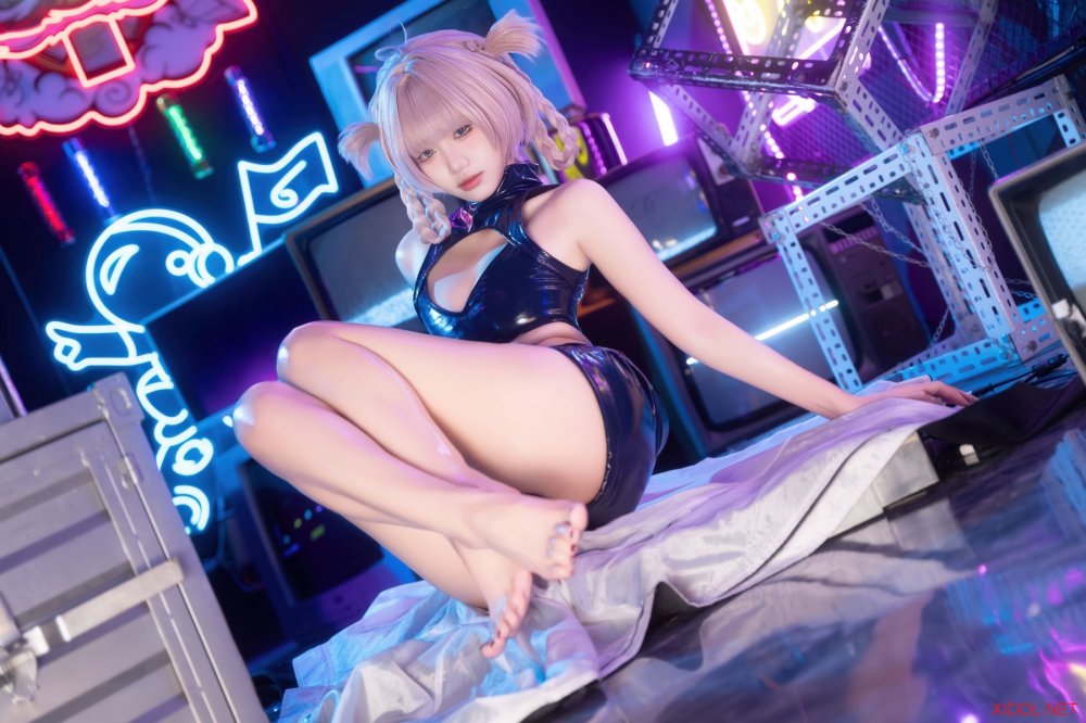 [Cosplay] 柒柒要乖哦 彻夜之歌 常服七草荠 [41P-388MB]