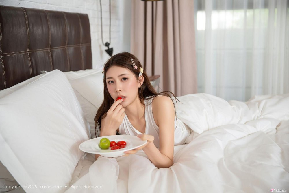 性感美圖243期透視裝[53P]