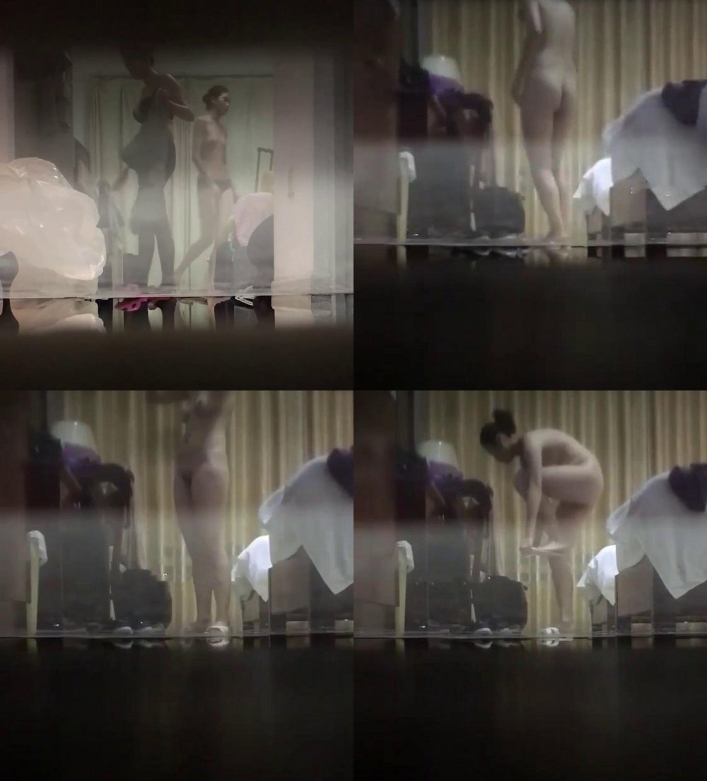 重磅【空姐】窗外偷拍多位空姐日常洗澡換衣服（3）