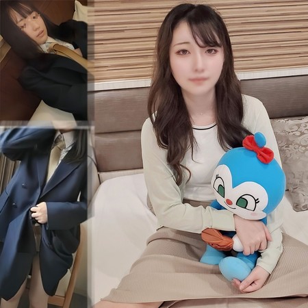 新FC2PPV 4697481 烏黑長髮優等生。 畢業后時隔數年重逢中出內射