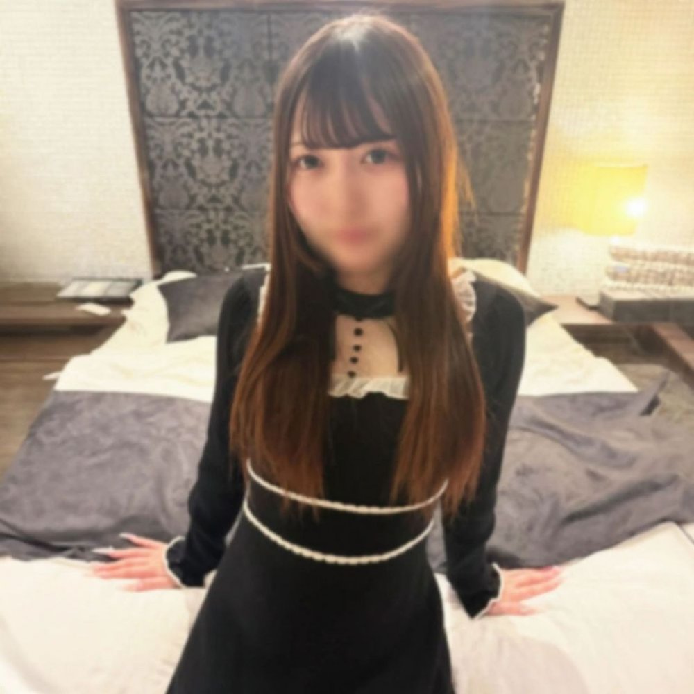 FC2-PPV-4861122 奇跡のSSR美女発掘 【高清無碼】