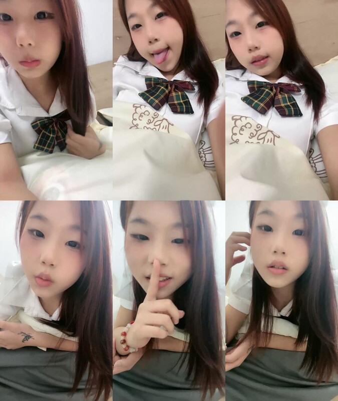 19歲的幼齒小蘿莉，【淘氣明月】，高難度一字馬，逼逼很肥美，喜歡嫩妹的老鐵不可錯過，全方位展示肉體超贊！