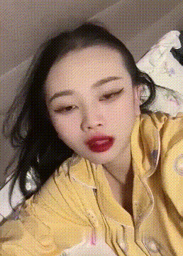 新婚極品少婦胡夢瑤被前男友兄弟群P純情新娘化身肉便器 淫亂調教視頻流出！