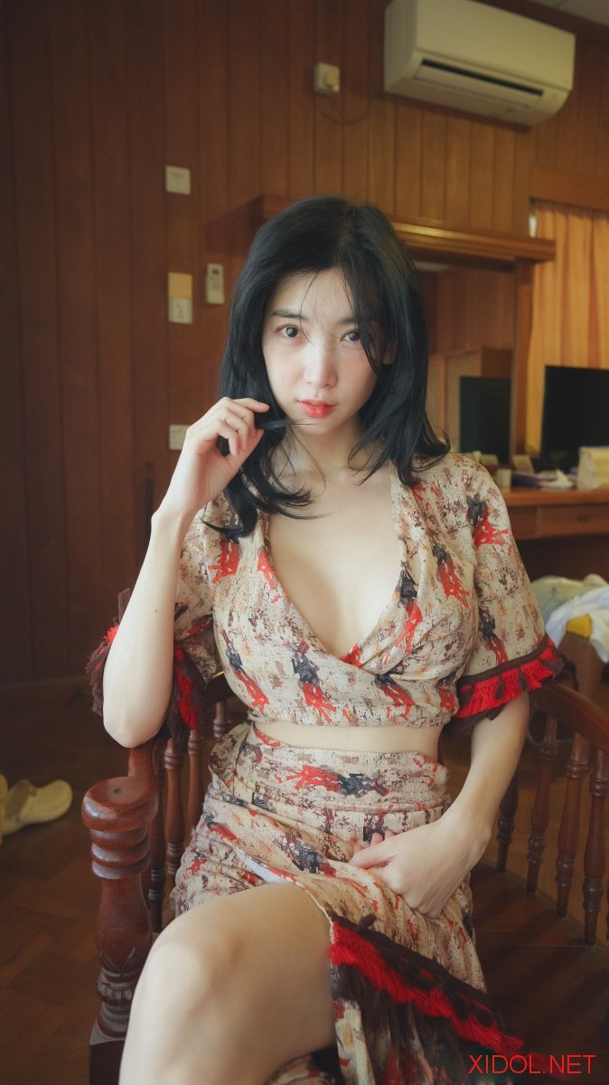 [Patreon] Leezy 2025.01 – 2025.09 (No Watermark)