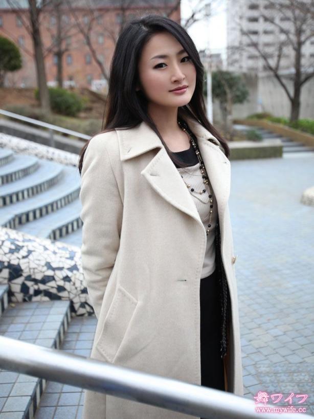 452 長谷川 紗子 Saeko Hasegawa 竹内紗里奈 [28P]