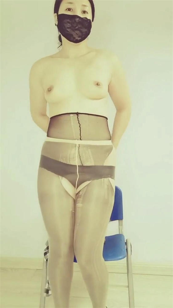 良家熟女肥臀桃子冰媽媽自演劇情騷話調教噴水足交激情啪啪極品敗火熟女母狗