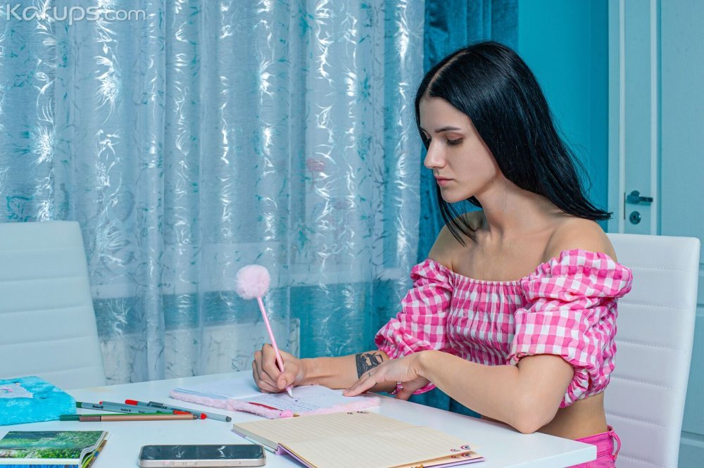 黑髮小美女鳥槍換炮 [59P]