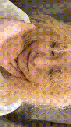 露臉洩密！ 泉州高顏值美女約炮自拍，給包皮男足交口交調教啪啪