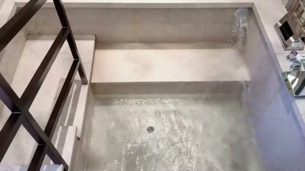 會噴水親姐姐新作暴力剪爛氣質姐姐新買的美臀喇叭褲狂操一線天極品美鮑絕世好逼