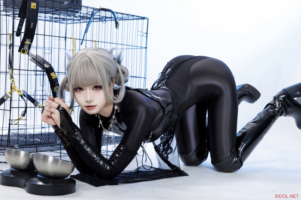 [Cosplay] 柒柒要乖哦 黑靡烟旗袍 [108P2V-1.87GB]