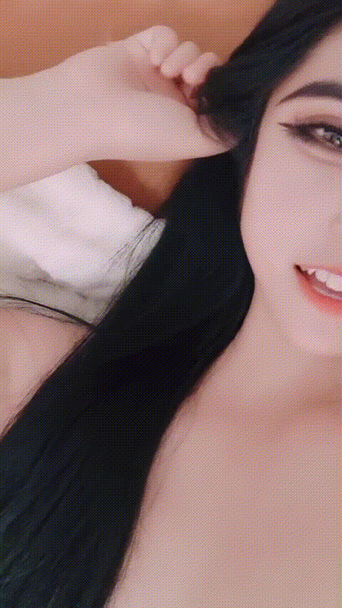 蘋果柿子梨_首次露臉自慰~~實在牛逼全裸揉捏大奶子1