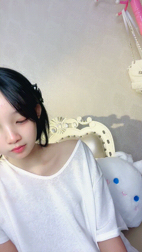 鬼鬼啊：哇- 氣質風情萬種小姐姐- 特寫粉嫩騷穴- 牛仔電臀馬達全程高能發騷露臉騷聽狼友指揮揉奶玩陰蒂3