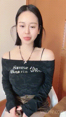 短髮韻味知性輕熟小阿姨，如狼似虎的年紀，小茓保養這麼粉，洞口小小的，好像不常用