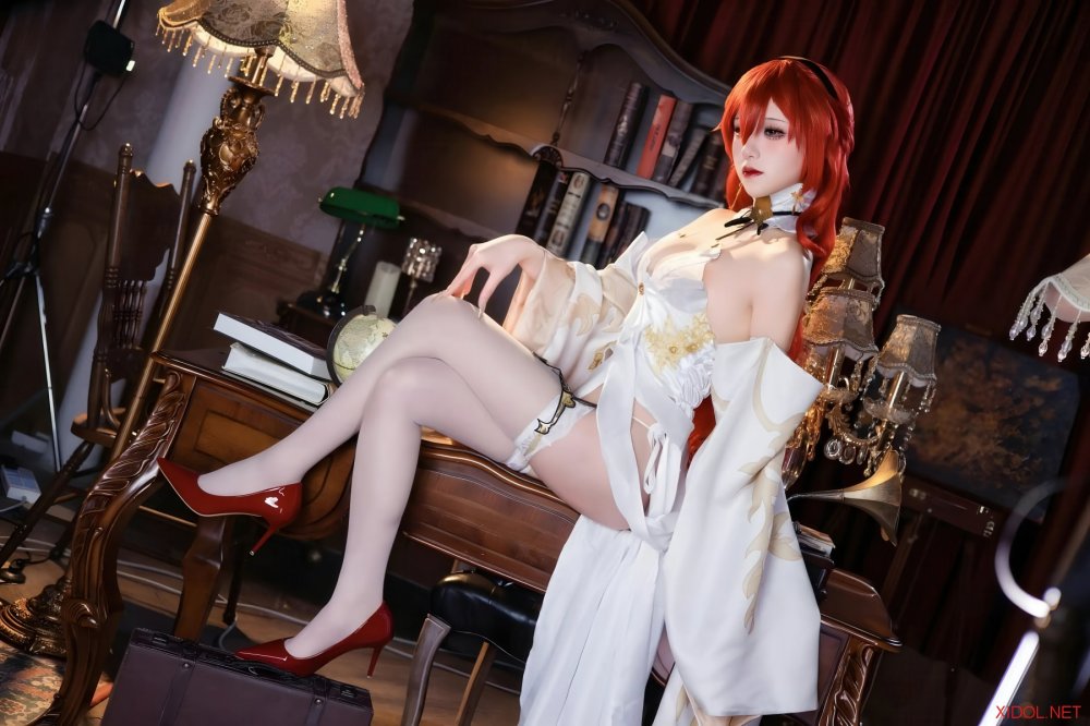 [Cosplay] 双木扶苏 – 崩坏·星穹铁道 姬子