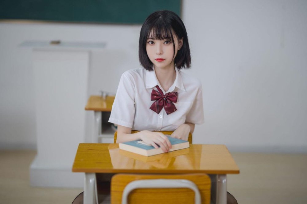 許嵐-教室jk黑絲[30P]