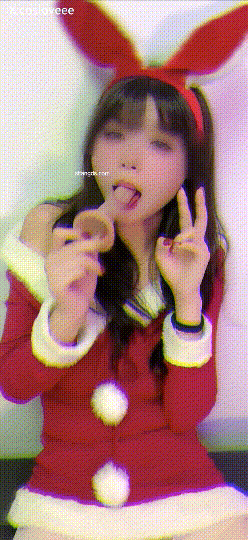 極品嫩妹舞啪福利姬【貝璃珞】最新露臉作品，黑絲蝴蝶裙深喉後入，你喜歡那個（2V）[MP4/1310MB]