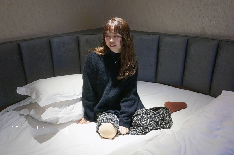 雲盤高質露臉洩密！ 笑容甜美酒窩反差騷妹與同居男友各種性愛自拍流出