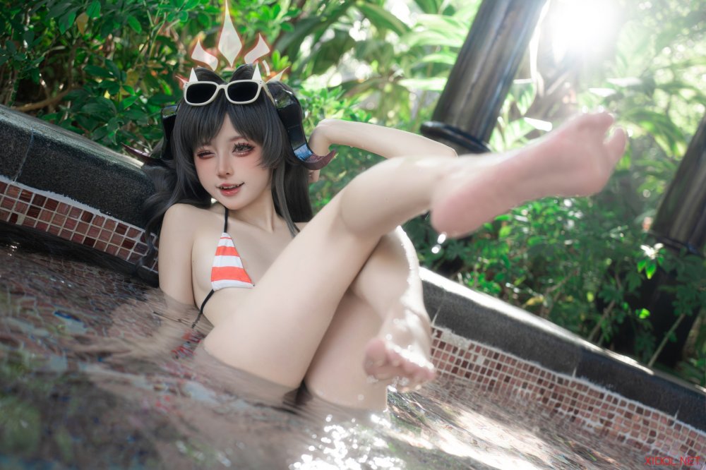 [Cosplay] 纸悦Etsu_ko 蔚蓝档案 鬼怒川霞水着 [44P-611MB]