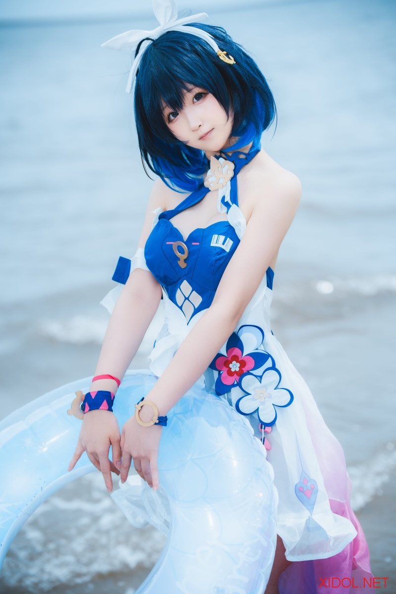 [Cosplay] Seele麦麦 – 希尔彼岸浪花物语·海滩