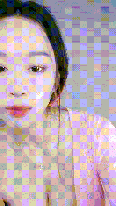 安靜的小傻瓜奶子超漂亮 極品童顏巨乳百變福利姬