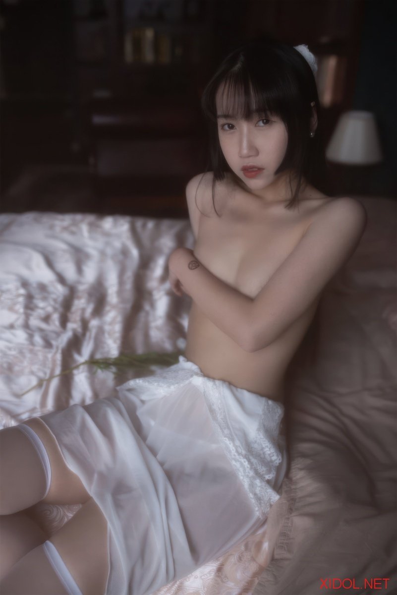 [Cosplay] 不呆猫 白月光 [53P-274MB]