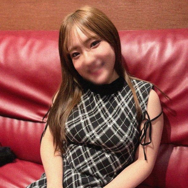 FC2-PPV-4881856 まだ彼氏しかしらない 【高清無碼】