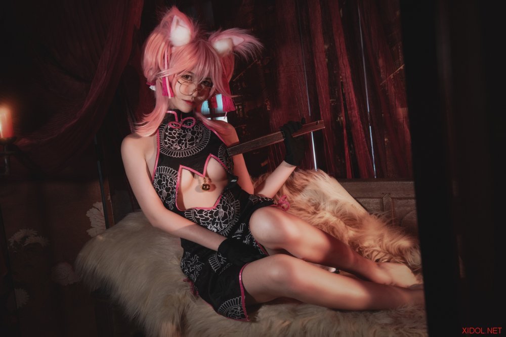 [Cosplay] 亚马逊鲶鱼 FGO 玉藻前 旗袍 [10P-198MB]