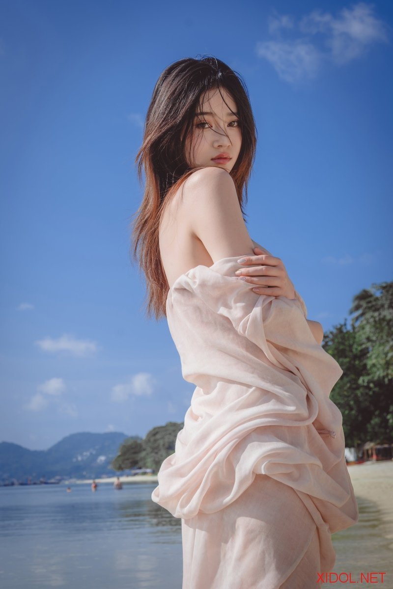 [Cosplay] 年年Nnian – 海风