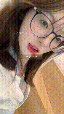 最新，【抖音洩密】，40萬粉眼鏡頂級美女【小今大王】露點，自摸，掰B特寫，反差感強，少女身材超誘人！