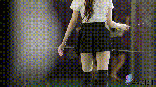 臺灣原創國產平臺AVJiali 模特 湘湘 穿丁字褲打羽毛球的女孩屁股很火辣 少見的看齙牙妹被操 還是別有韻味的