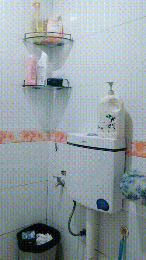 寶貝安安_超尤物般的身材女神、跪地口交、聽狼友指揮全程露臉激情大秀、1
