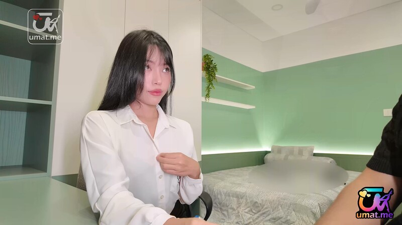 職業裝家教女神誘惑學生 瓜子臉小穴被舔舒服了 盡情享受充血肉棒爆擊的快感 忘情呻吟爆射精液淫臀[MP4/1.44G]