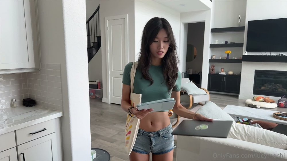 我的家教小獎勵！ 中國極品騷貨女留Lucy Mochi兼職家教，真空教學誘惑學生，被大屌插得痙攣白眼！