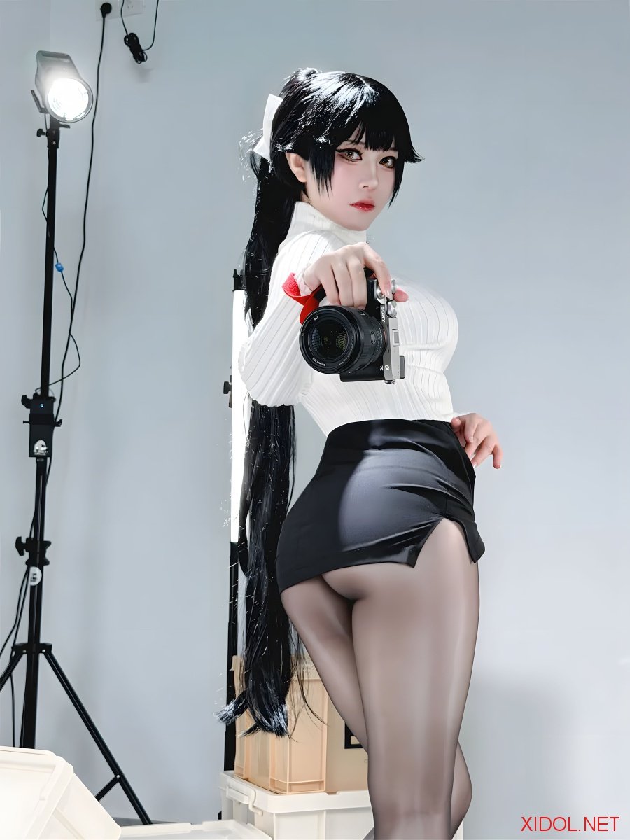 [Cosplay] 半半子 碧蓝航线 高雄 武人的心法素养 [58P4V-540MB]