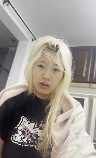 黃毛嫩妹顏值忽高忽低情趣內衣紅絲妖嬈撩人寶寶操我喊得銷魂不已情緒價值拉滿[MP4/638MB]