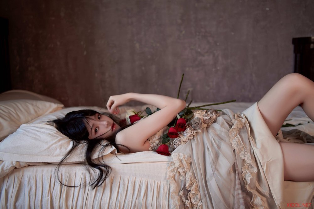 [Cosplay] 桜桃喵 玻璃玫瑰 [11P-207MB]