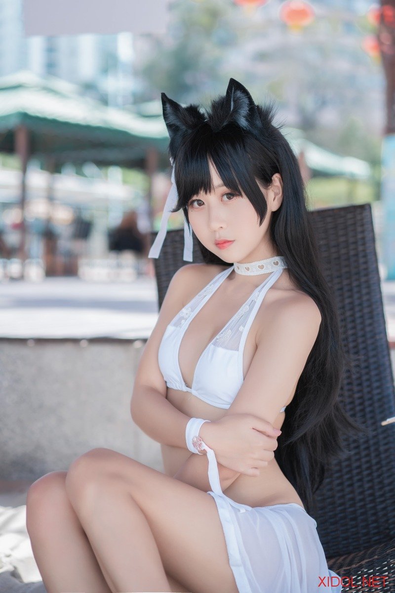 [Cosplay] 萌芽儿o0 爱宕泳装 [30P-208MB]