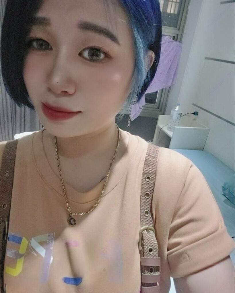 人妻少婦自拍_短髮淫紋母狗 [20P]
