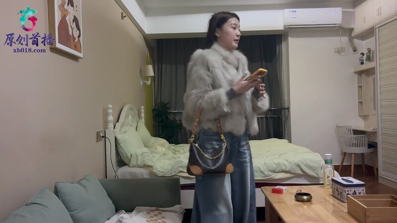 【精品獵艷】鹿逍遙探花 - 約了個極品清純妹子 經驗少嬌聲非常好聽 高挑身材奶子白皙又軟 非常配合抽插夾莖榨汁