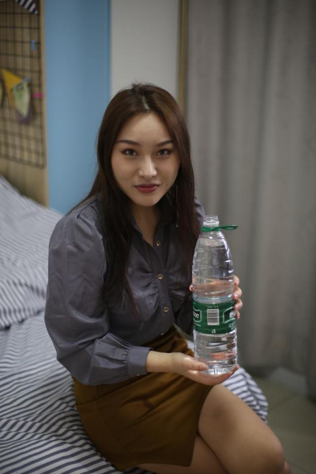 儀態頂級的極品妹子[58P]
