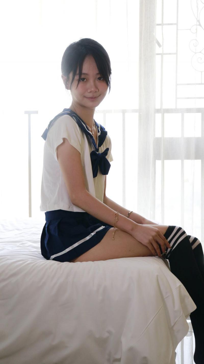 鮮嫩的頂級JK學妹[58P]