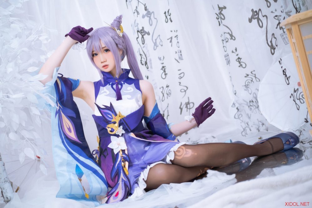 [Cosplay] 焖焖碳 原神 刻晴 [18P-129MB]