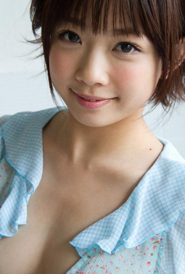 Delightfully poses in Free At Heart[20P]