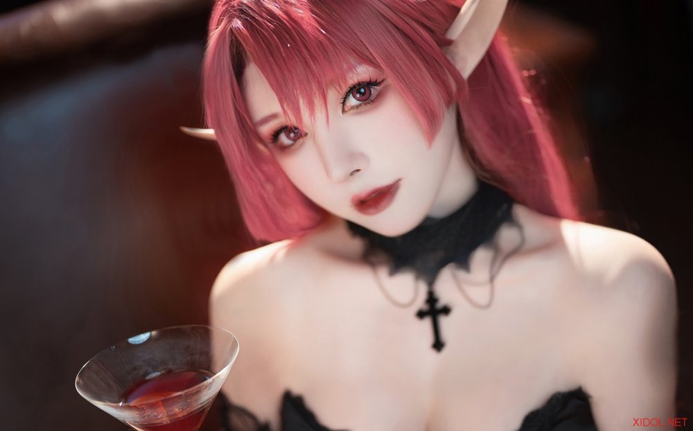 [Cosplay] 超级小禾儿 碧蓝航线 约克公爵 [12P-20MB]